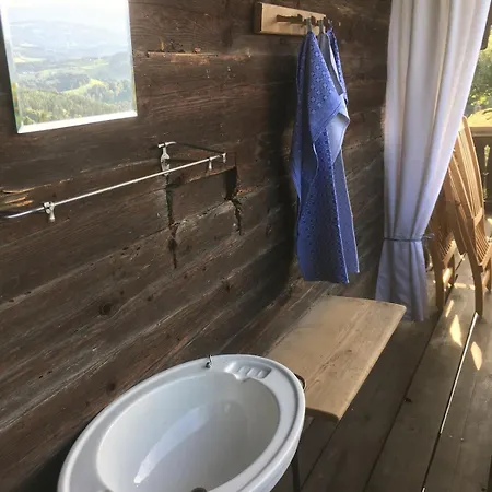 Schreinerhuette Fuer 4 Personen Apartment