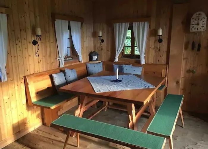 Schreinerhuette Fuer 4 Personen *